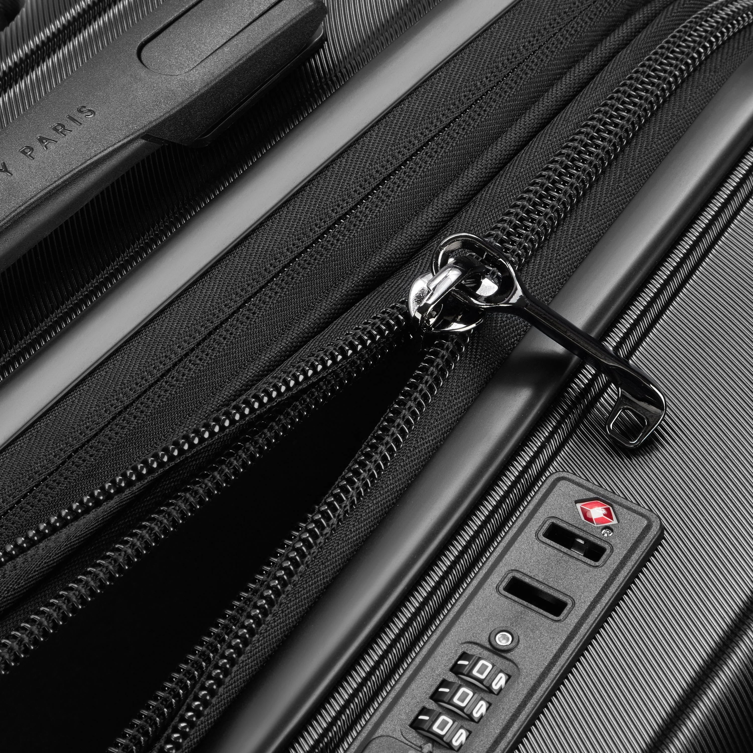 ELEGANCE | Check-in Medium Koffer Uitbreidbaar 66 CM ZWART